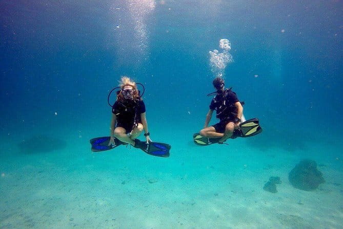 3 Fun Dives in Racha Yai and Racha Noi for Certified Divers - Food, equipment, and comfort on the boat