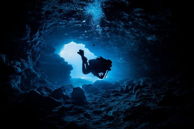3 Fun Dives King Cruiser Wreck and Koh DokMai for Certified diver - King Cruiser Wreck at 30 meters
