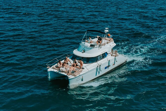 3 Hours Private Tour with Dives in Catamaran in Lisbon - Key points to know before you book