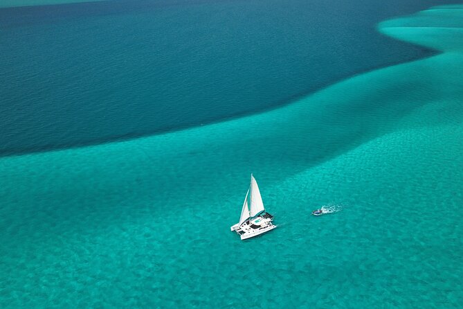 3 Night Ningaloo Reef Snorkel and Dive Getaway from Coral Bay - Food, equipment, and life aboard Shore Thing