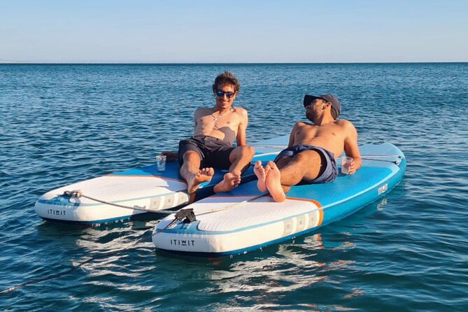 4 Hours Private Tour with Dives in Catamaran in Lisbon - Returning past the beaches toward Lisbon