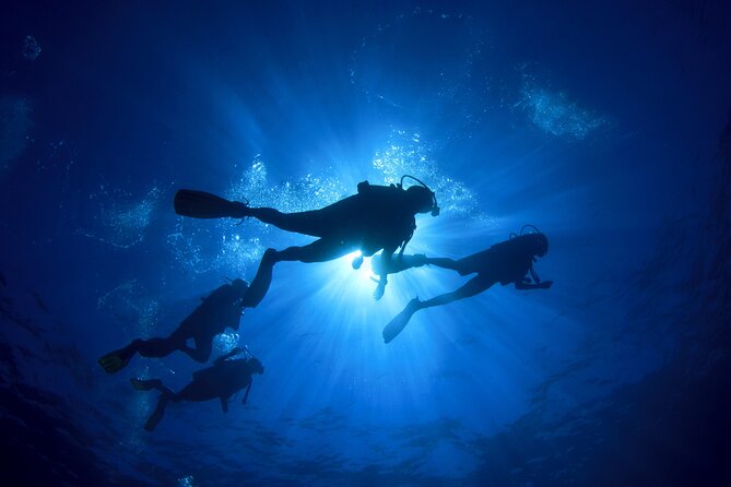 Alanya Scuba Diving for Beginners - Between sessions, the boat is part of the attraction