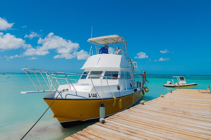 Aruba Certified Scuba Diving - The Boat Ride and Back-Roll Entry