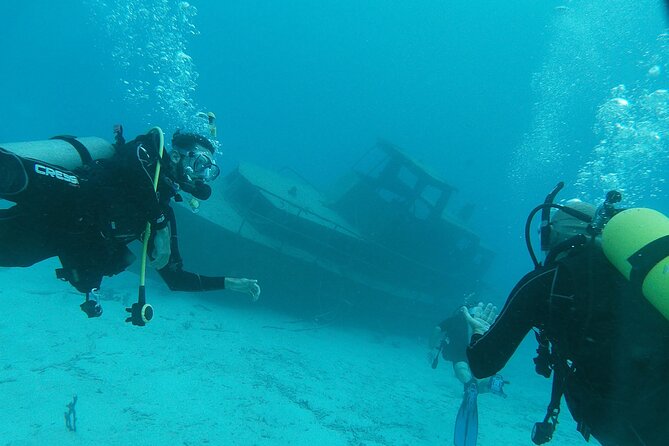 Aruba PADI Scuba Diving Program Non Certified Divers - Pickup, communication, and booking advice