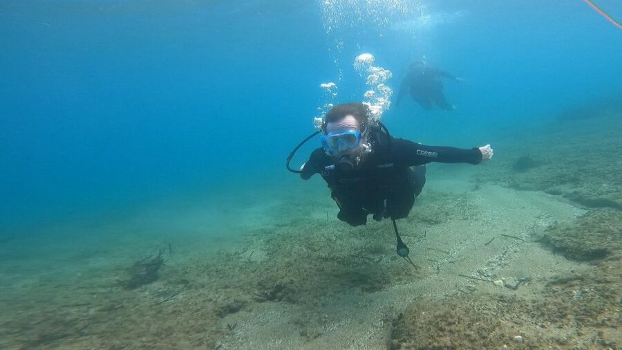 Athens East Coast: Discover Scuba Diving in Nea Makri - The first 30 minutes: gear, breathing, and safety