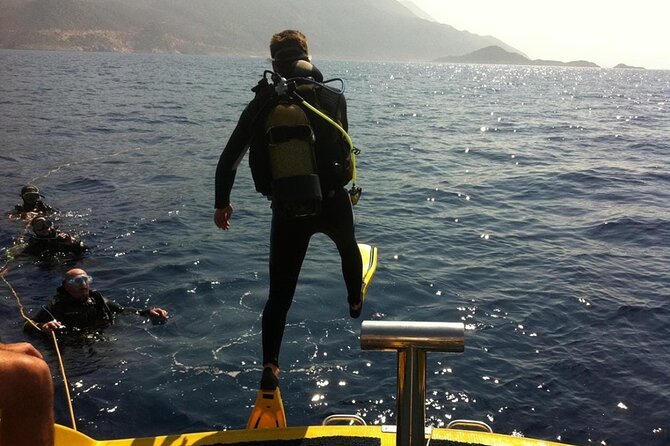 Belek Scuba Diving Experience (2 Dives) With Lunch - A group of up to 40 changes the feel