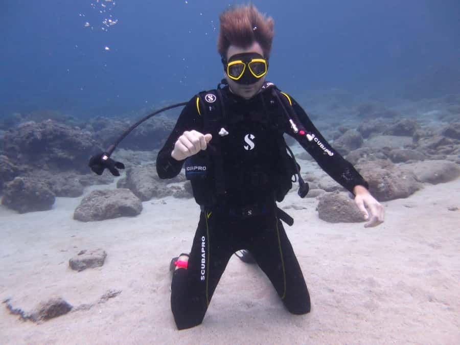 Blue Bay: LEARN TO DIVE TODAY with CORAL DIVING Team - Practical tips for a smoother session