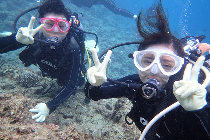 Blue Cave Area Experience Diving!Free feeding & photo images Chinese guide available!1 group with a dedicated instructor - What the $46.12 price really covers