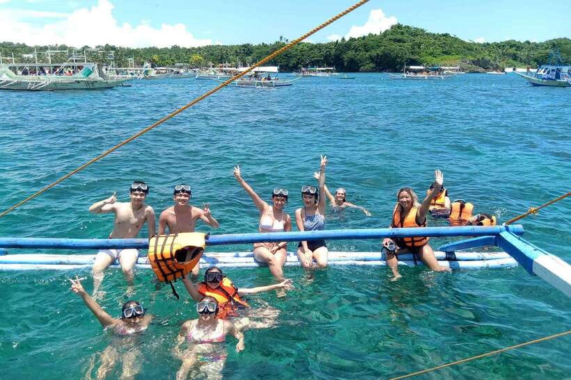 Boracay: Island Hopping with Crystal Kayak & Helmet Diving - Key points to know before booking