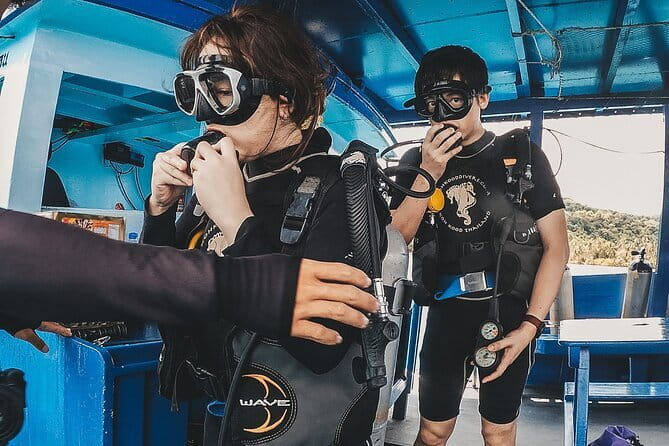 Bubblemaker Dive for 8 and 9 year olds in Koh Kood or Koh Rang - Starting at 9:00 am with a practical welcome