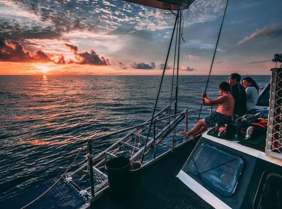 Cairns: 2-Day Great Barrier Reef Dive and Snorkel Boat Trip - Why two days makes a difference