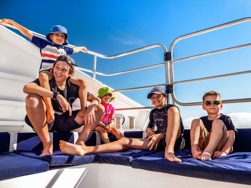 Cairns: Premium Snorkelling and Diving Reef Day Trip - What the staff and boat do best