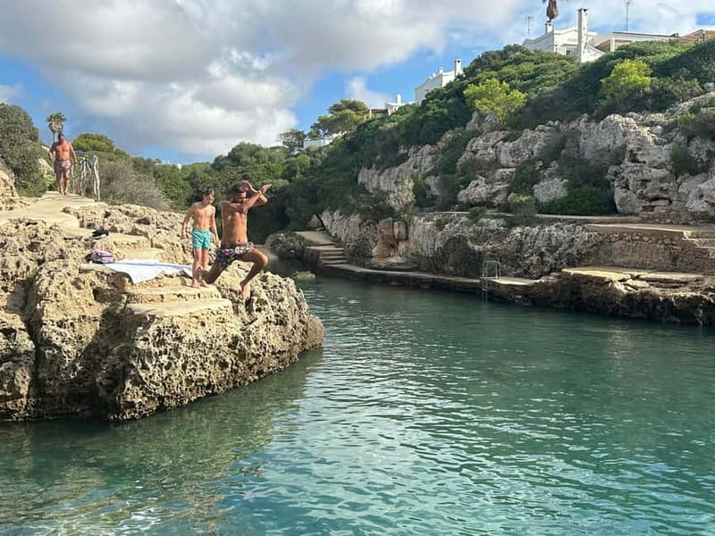 Cala en Blanes: Secret spots for the best dives with a local guide - Who will get the most from this 150-minute outing?