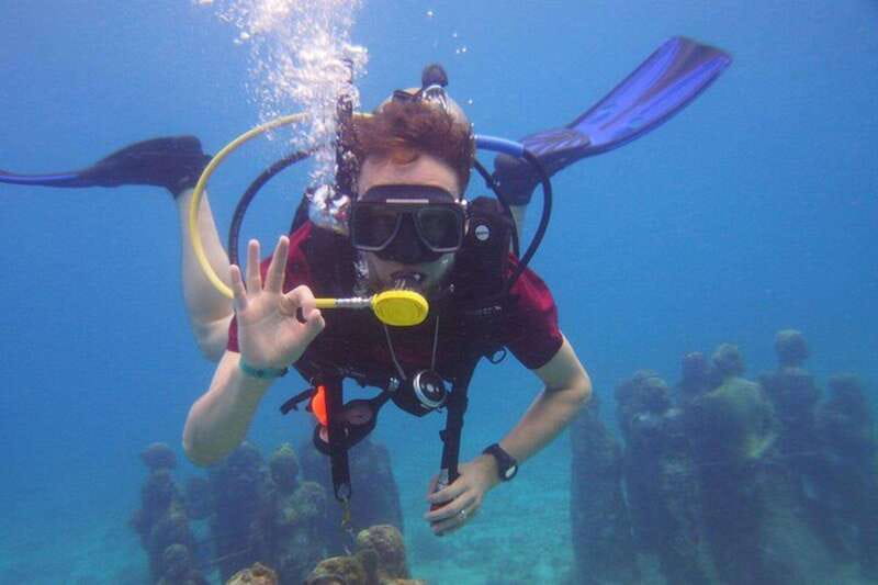 Cancun: Beginner Scuba Diving at Underwater Museum - Why the small group can improve the experience