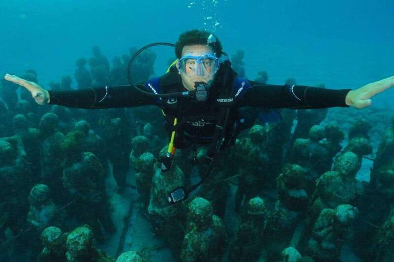 Cancun: Beginner Scuba Diving at Underwater Museum - The pool session builds confidence before the boat