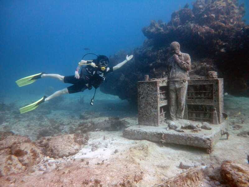 Cancún: Underwater Museum & Reef for Certified Scuba Divers - What to bring and what to arrange
