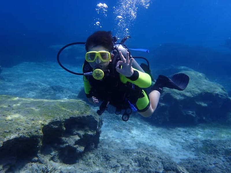 Cyprus: Introductory Scuba Lesson and Dive with Transfer - Your first lesson at the scuba center