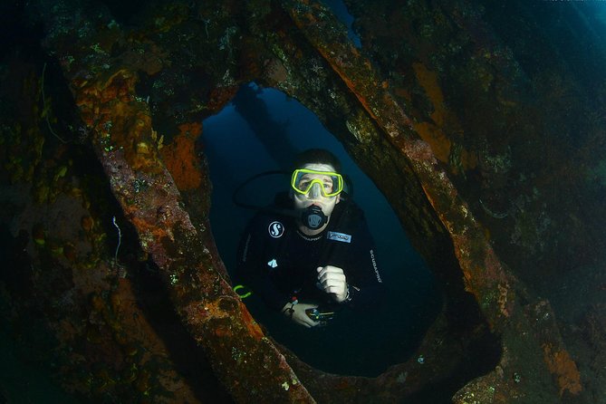 Day Trip certified divers - 3 Dives in Tulamben (pick-up & drop-off included) - The USS Liberty: the main event