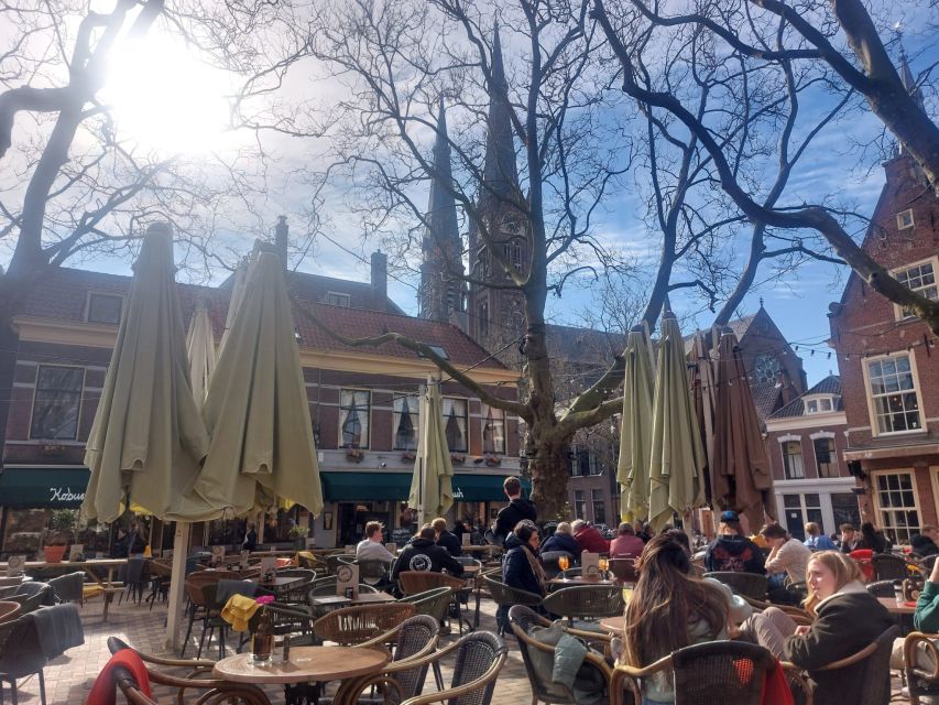 Delft: Dive into the Golden Age on a Private Walking Tour - Crossing Delft’s canals and 75 bridges