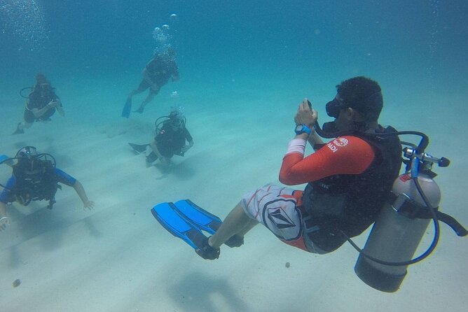 Discover Scuba Diving - DSD - The Theory Lesson: Getting Comfortable Before the Water