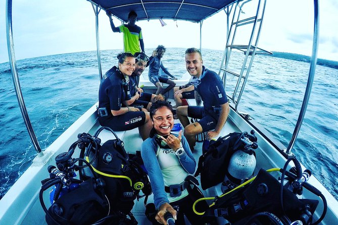 Discover SCUBA Diving in Beautiful Unawatuna Bay - The briefing that makes beginners feel ready