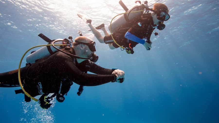DISCOVER SCUBA DIVING IN LEMORNE with EasydiveMauritius - Starting at Easy Dive Center in Le Morne