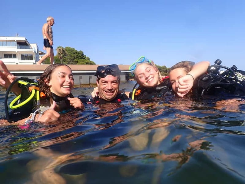 Discover Scuba Diving, scuba diving for begginers!! - A gradual underwater start at 6 meters