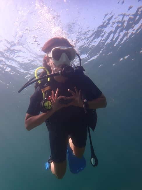 Discover Scuba Diving, scuba diving for begginers!! - What 50 minutes underwater feels like for a beginner