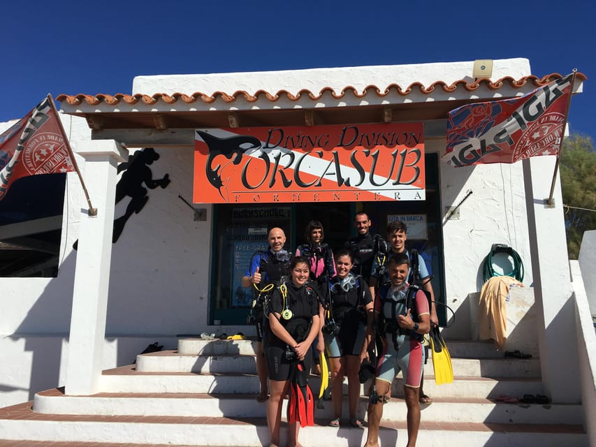 DISCOVER THE UNDERWATER WORLD, Scuba Diving Experience - Why the small group matters