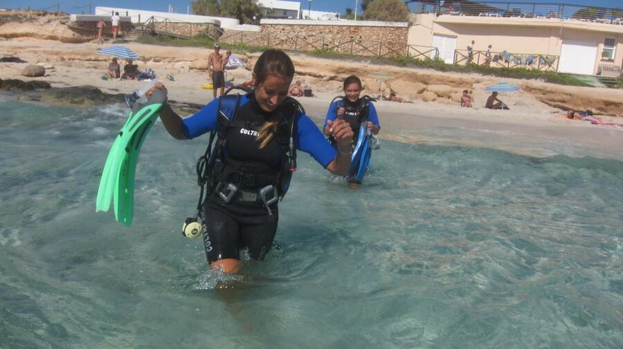 DISCOVER THE UNDERWATER WORLD, Scuba Diving Experience - A calm first step, not a full course
