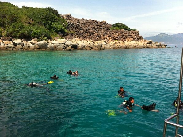 Discovery Scuba Diving on Hon Mun Island in Nha Trang - Starting early from Nha Trang