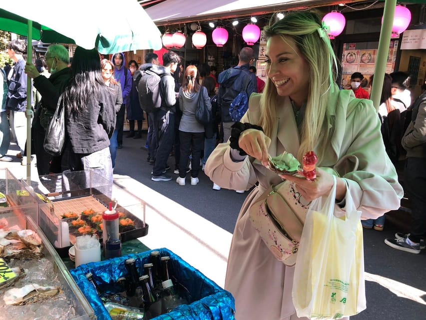 Dive into Tsukiji Fish Market Walking Friendly Food Tour - Eating through the Outer Market