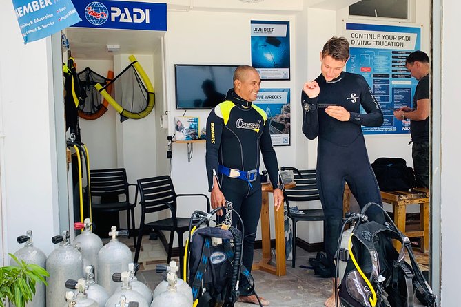 DiveGurus - Open Water Diver Course SSI/PADI - Four open-water boat sessions around Boracay