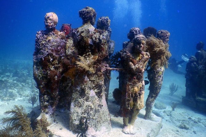 Diving in Cancun Underwater Museum of Art - Who will enjoy this outing most