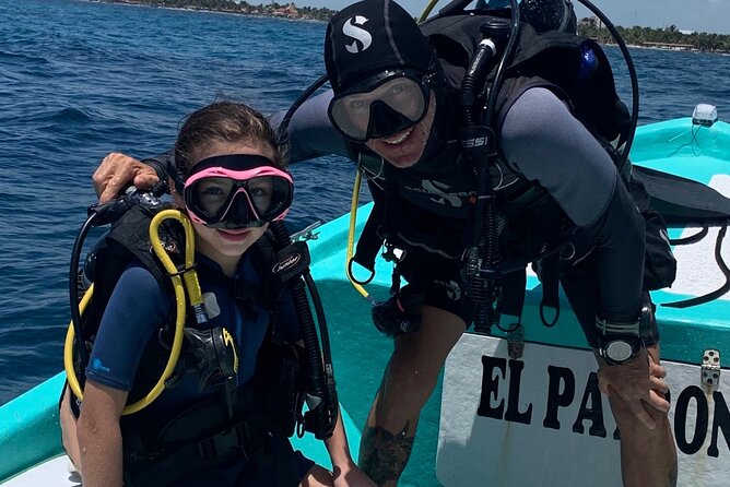 “Embark on a Professional and Passionate Scuba Diving Adventure!" - Why the two-person instructor ratio matters