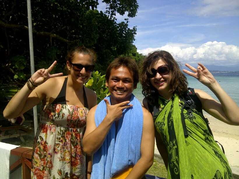Enjoy 3 Fun Dives in Kota Kinabalu | Certified Divers - Island lunch at about 1:00