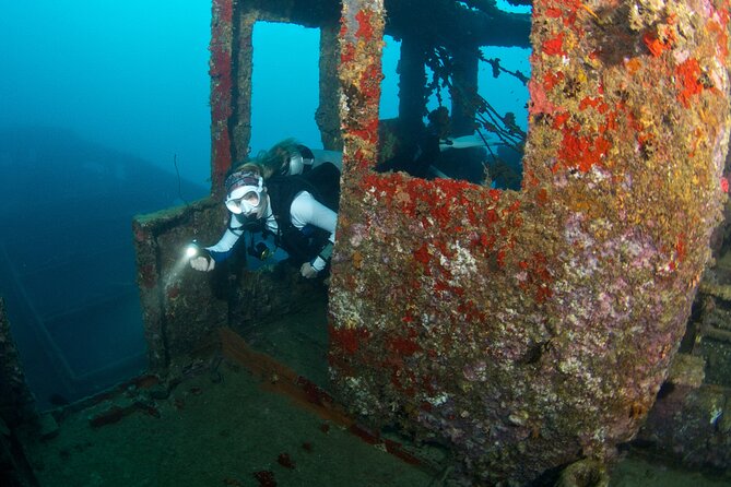 Ex- HMAS Swan Wreck Double Boat Dive - Key points to know before booking