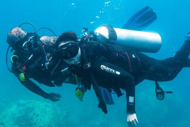 Experience Nha Trang Scuba Diving with Certified Dive - The short trip toward Hon Tam Island