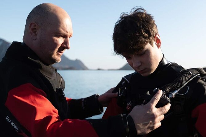 First Time Diver Scuba Experience - The surface briefing comes first