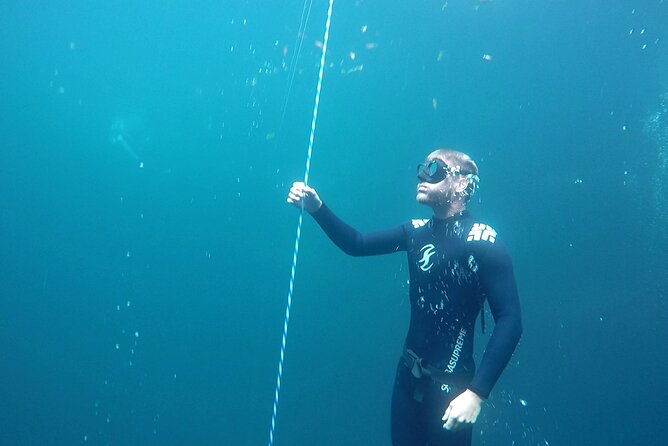 Freediving Intro for Beginners in a Cenote in Tulum Mexico - Why Casa Cenote makes a good first lesson