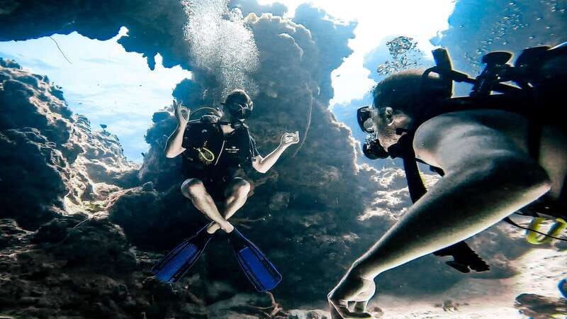 From Cozumel: Double Tank Scuba Diving for Certified Divers - The 20-minute speedboat ride to the reef
