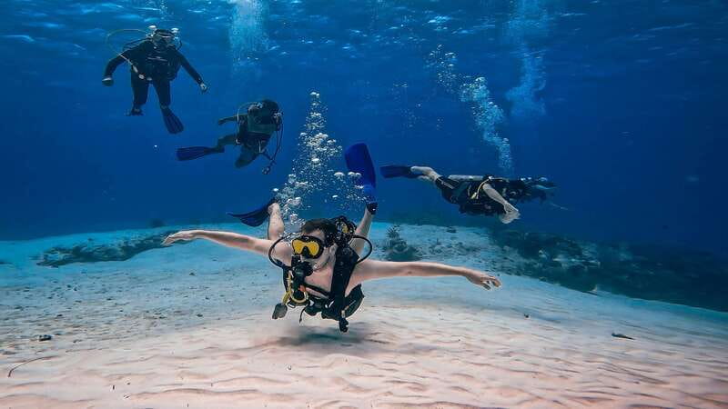 From Cozumel: Double Tank Scuba Diving for Certified Divers - The second 45-minute reef visit