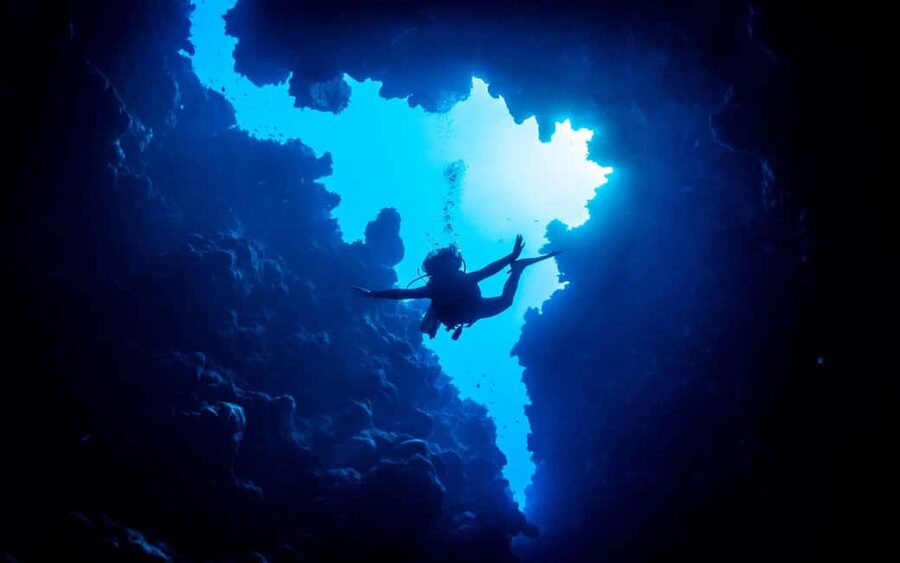 From Sharm or Dahab: Blue Hole & Canyon Sea Dive Experience - The Bedouin-style lunch break