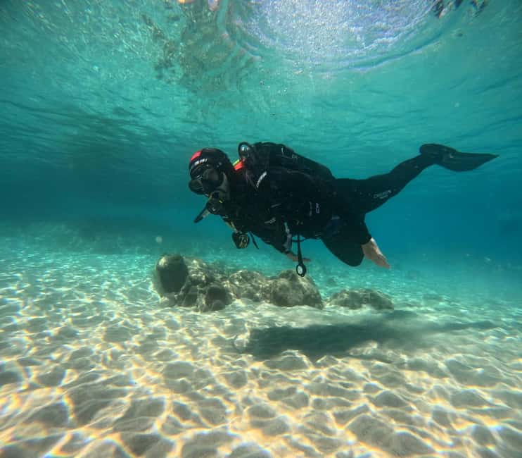 Fuerteventura: First Scuba Experience – Calm 1:1 Dive - The three-hour plan, from briefing to beach