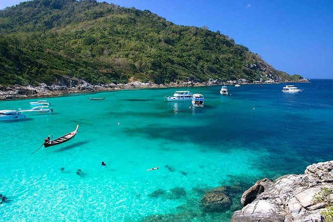Full-Day Beginner Scuba Course with Private Tuition, Racha Yai - Getting comfortable with the equipment