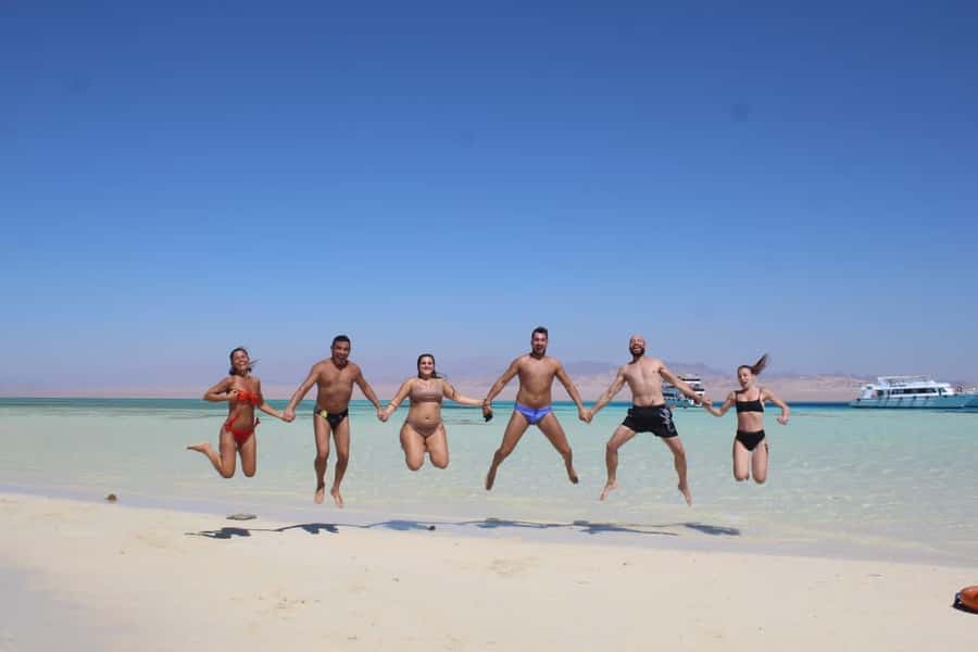 Hurghada: Orange Bay Snorkeling cruise and optional diving - Key points at a glance