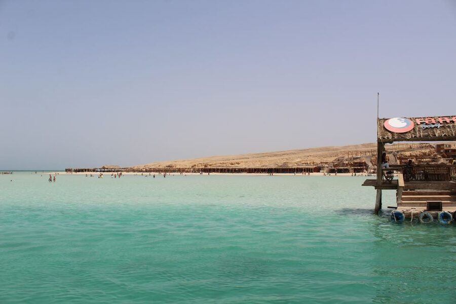 Hurghada: Orange Bay Snorkeling with Lunch & Optional Diving - The crew can make or break this outing