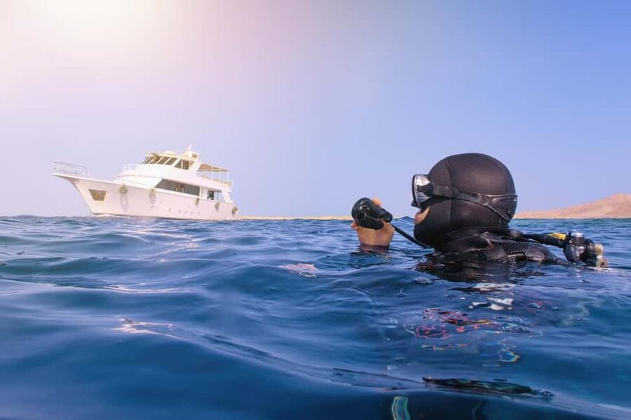 Hurghada: Scuba Diving for Beginners & Certified Divers - From your Hurghada hotel to the marina