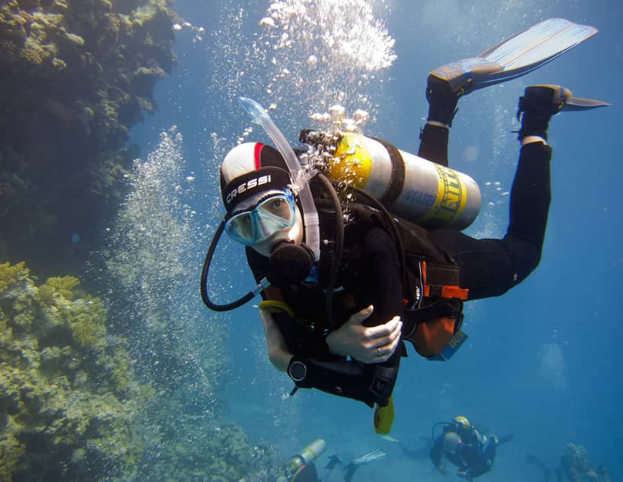 Hurghada Scuba Diving Trip with Pick-up, Lunch - Getting Aboard and Learning the Equipment