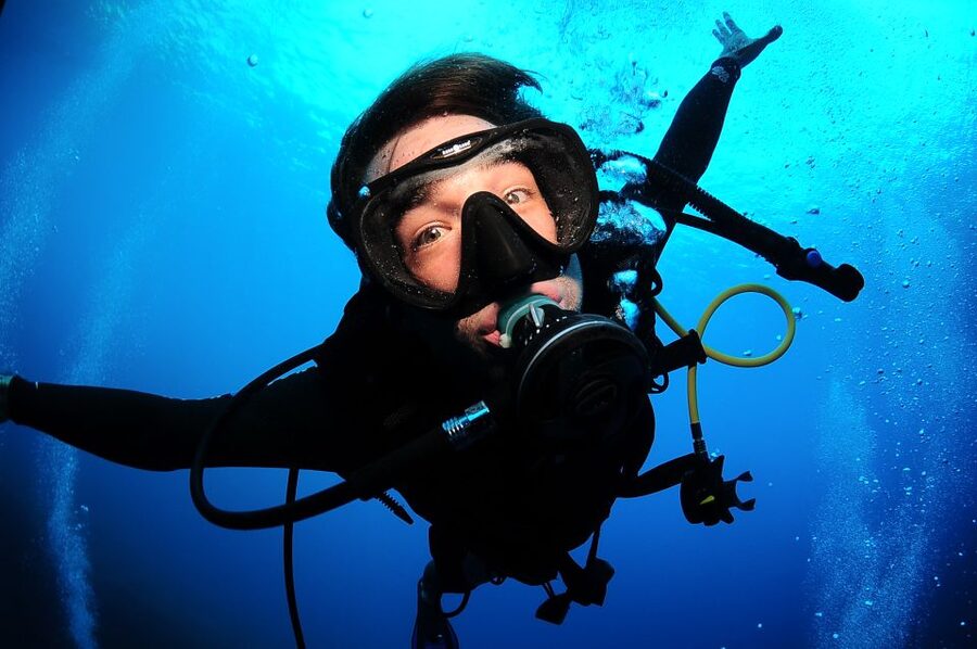 Ibiza: 3.5-Day PADI Open Water Dive Course - Day 1: confined-water practice from 9:30 a.m.